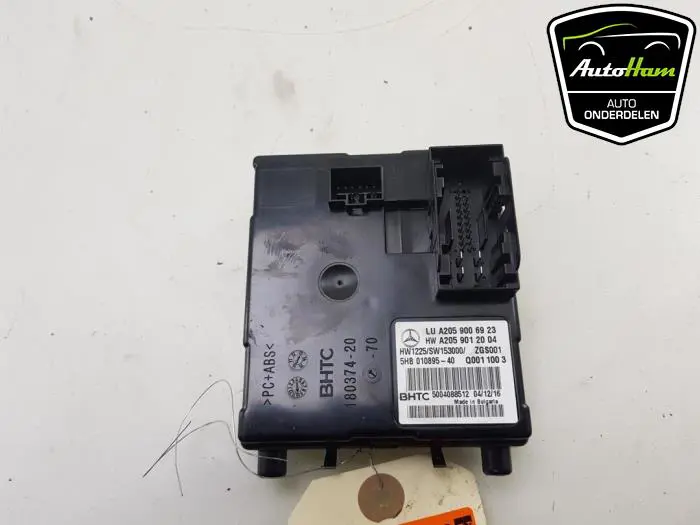 Computer Kachel Mercedes C-Klasse
