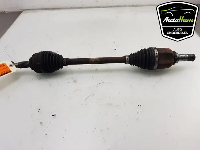 Aandrijfas links-voor Dacia Sandero