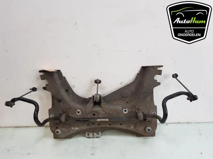 Subframe Renault Clio
