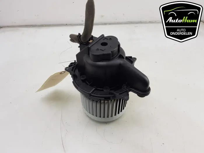 Kachel Ventilatiemotor Dacia Sandero