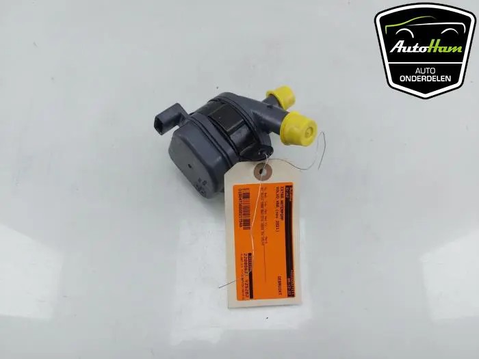 Extra waterpomp Volvo V60
