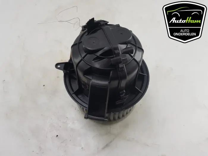 Kachel Ventilatiemotor Opel Crossland X