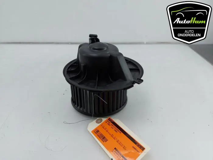Kachel Ventilatiemotor Volkswagen Caddy