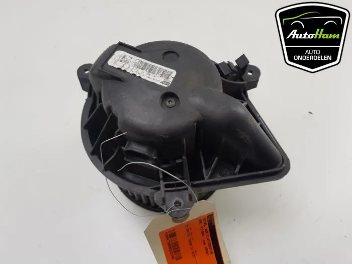 Kachel Ventilatiemotor Opel Vivaro