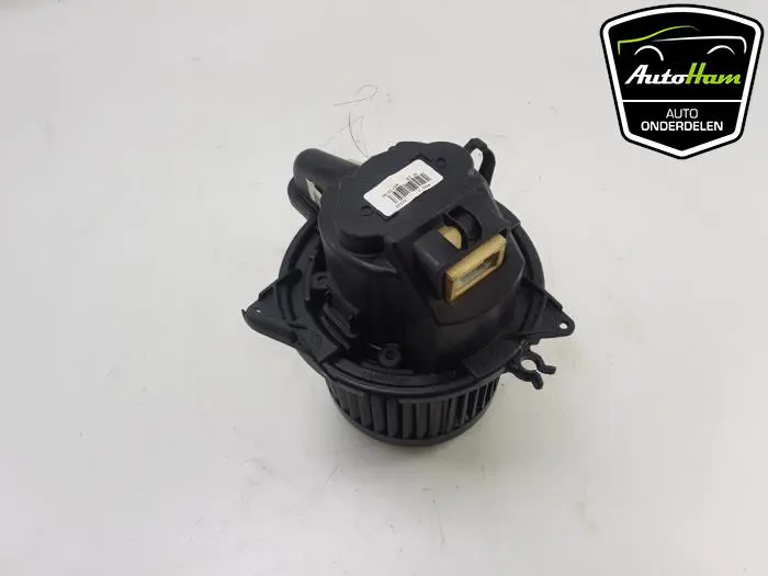 Kachel Ventilatiemotor Renault Captur