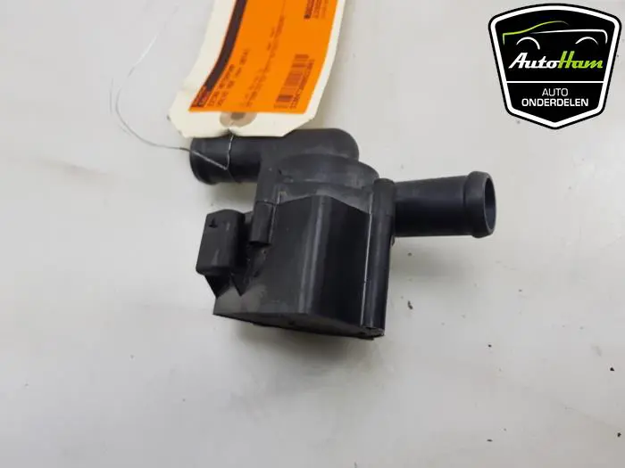 Extra waterpomp Volvo V60