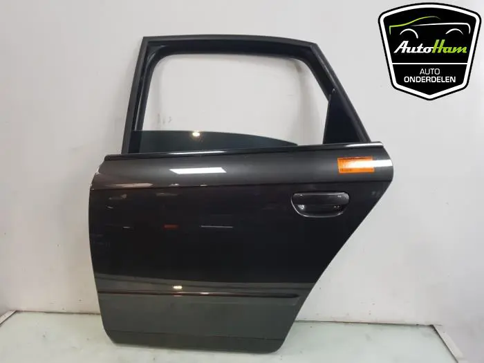 Portier 4Deurs links-achter Audi A4