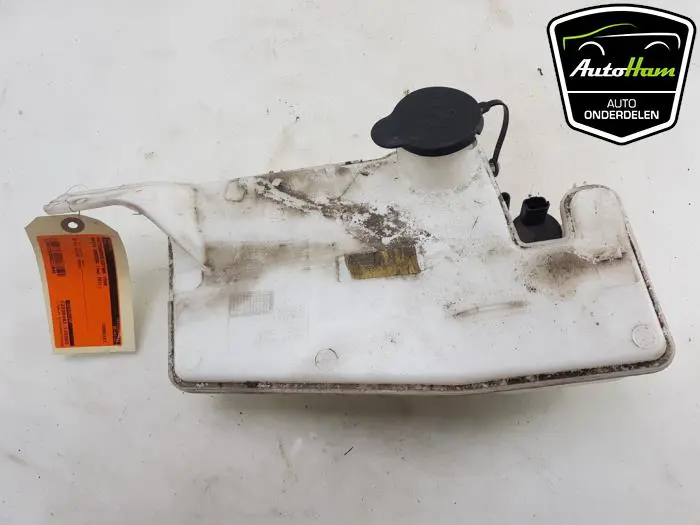 Ruitensproeiertank voor Dacia Sandero