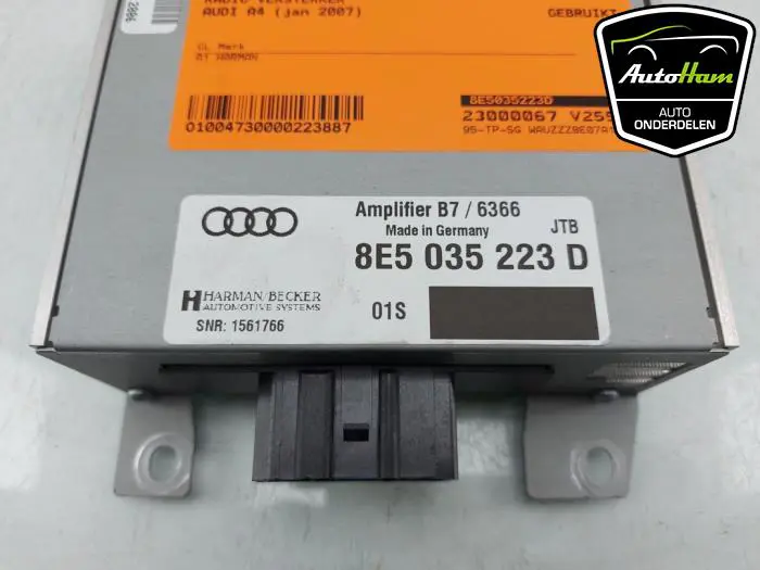 Radio versterker Audi A4