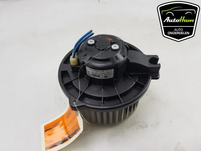 Kachel Ventilatiemotor Toyota Avensis