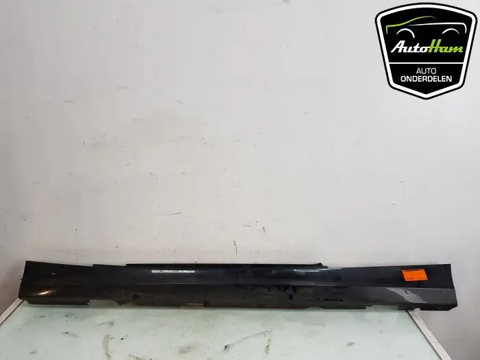 Zijskirt links BMW 1-Serie