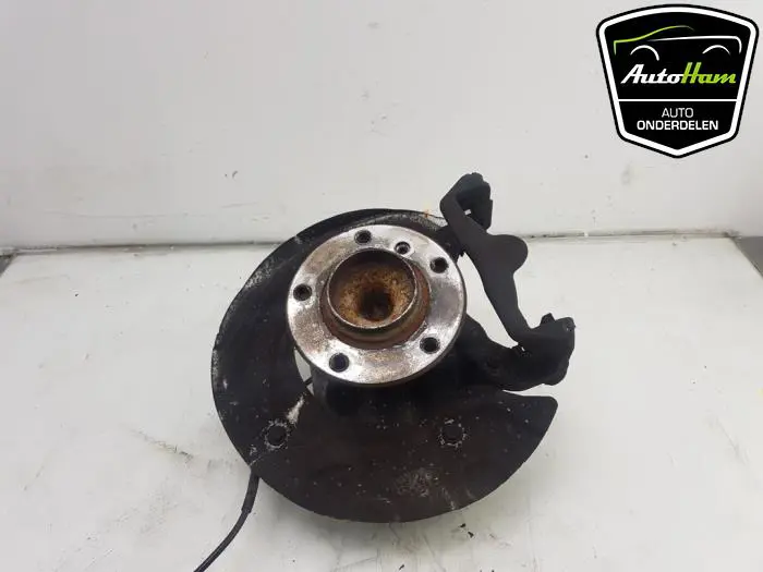Fusee links-voor BMW 1-Serie