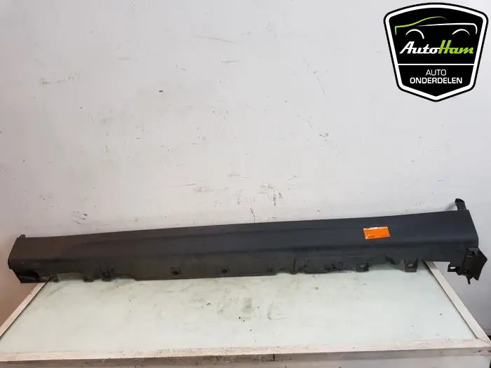Zijskirt links BMW X5