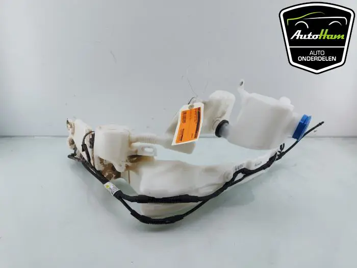 Ruitensproeiertank voor Volkswagen Arteon
