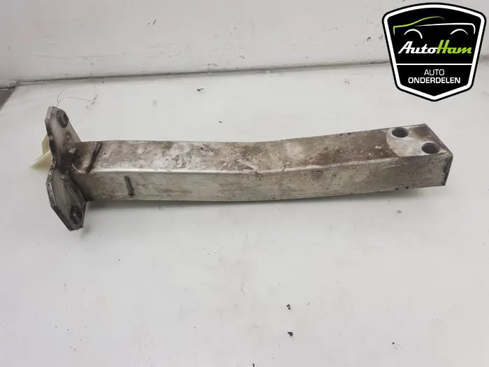 Frontdeel steun Alfa Romeo Giulietta