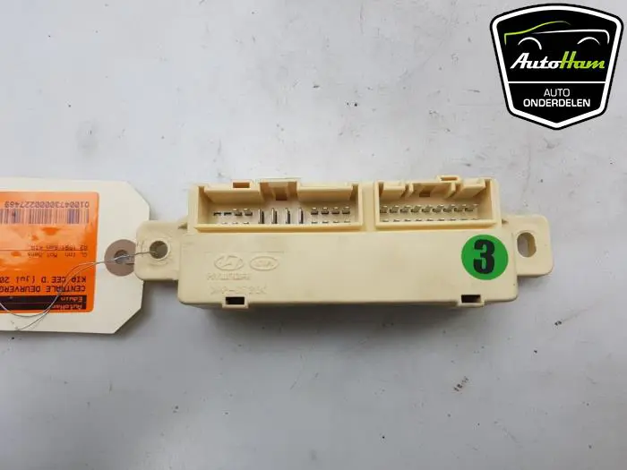 Centrale Deurvergrendelings Module Kia Cee'D