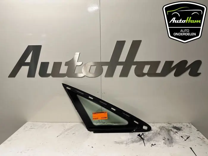 Ruit achter Audi A8
