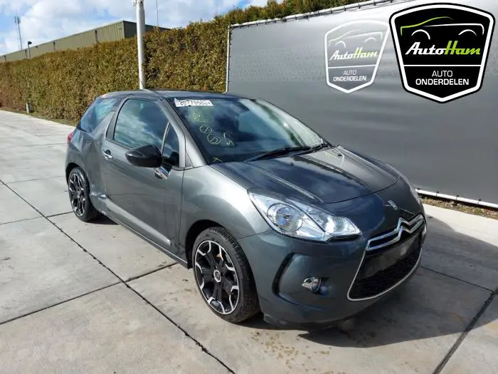 Scherm rechts-voor Citroen DS3