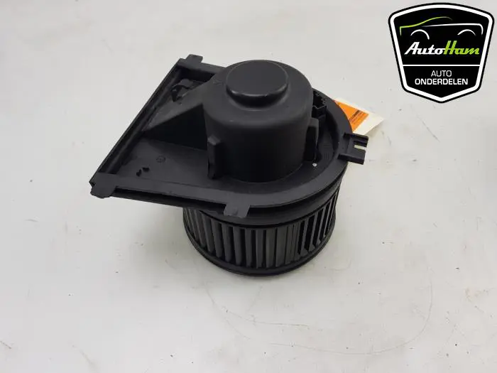 Kachel Ventilatiemotor Volkswagen Polo