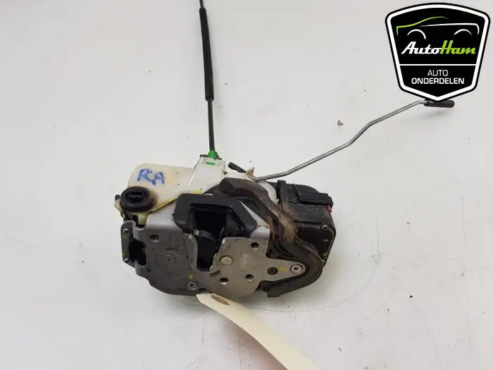 Deurslot Mechaniek 4Deurs rechts-achter Opel Astra