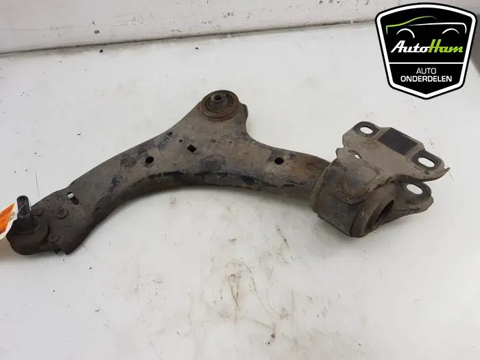 Draagarm links-voor Volvo V70
