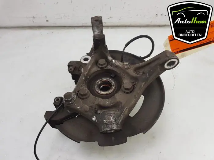 Fusee rechts-voor Opel Astra