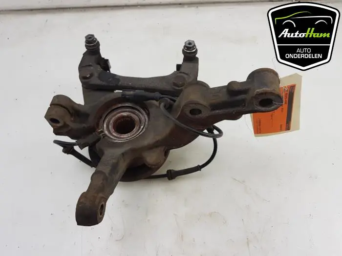Fusee rechts-voor Renault Kangoo