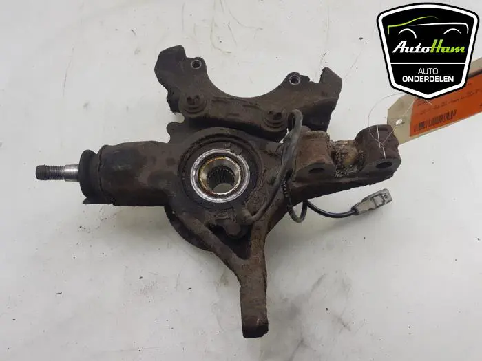 Fusee rechts-voor Peugeot 3008