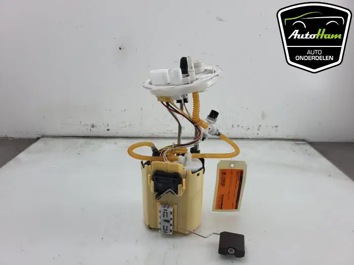 Benzinepomp Landrover Range Rover