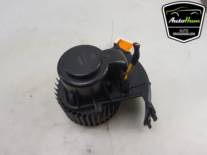 Kachel Ventilatiemotor Volkswagen Transporter