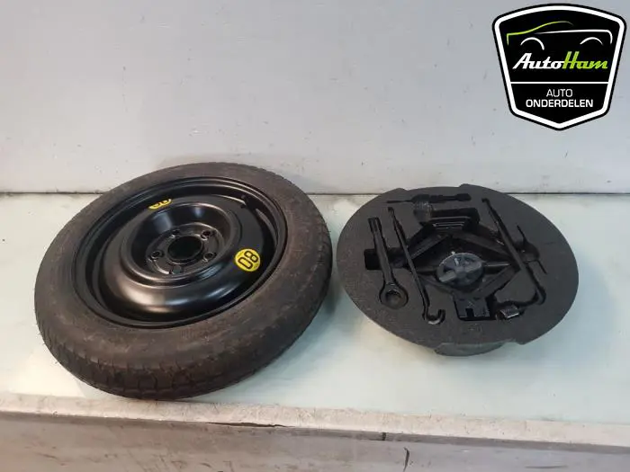 Krikset + reservewiel Kia Cee'D