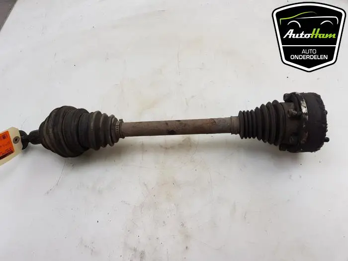 Aandrijfas links-voor Volkswagen Golf