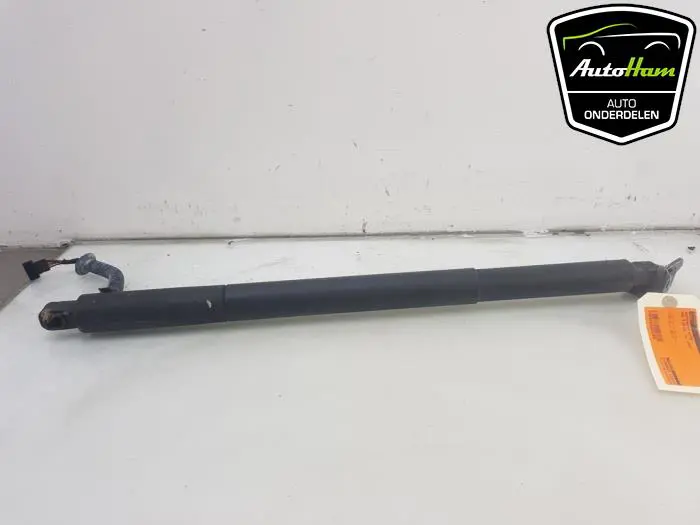 Achterklep motor BMW 5-Serie
