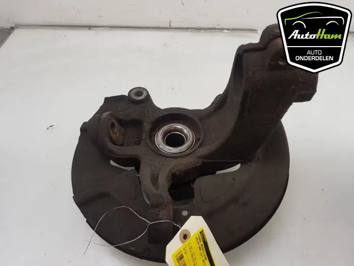 Fusee rechts-voor Volvo S60