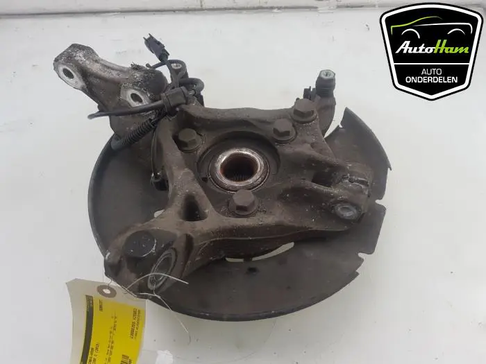 Fusee links-voor Opel Zafira C