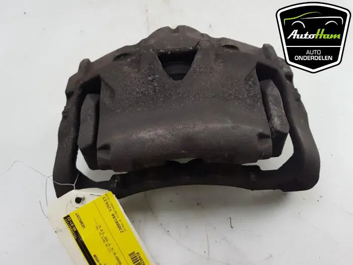 Remklauw (Tang) links-voor Volvo V70