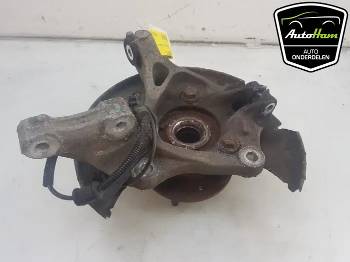 Fusee rechts-voor Opel Zafira C