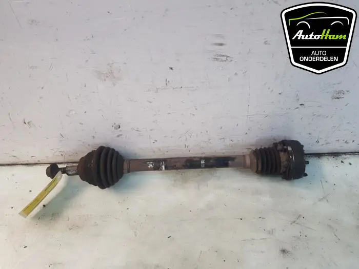 Aandrijfas links-voor Volkswagen Golf