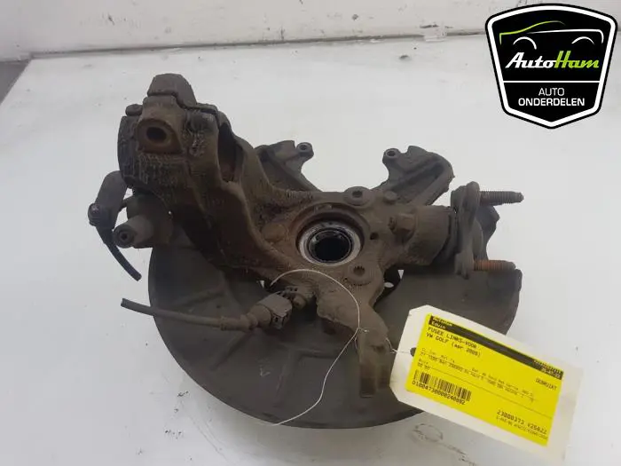Fusee links-voor Volkswagen Golf