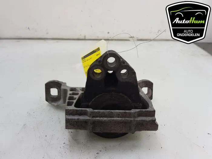 Motorsteun Ford Transit Connect