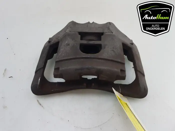 Remklauw (Tang) links-voor Audi A4