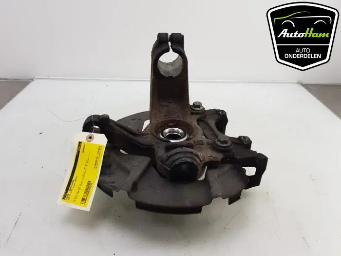Fusee links-voor Volvo V70