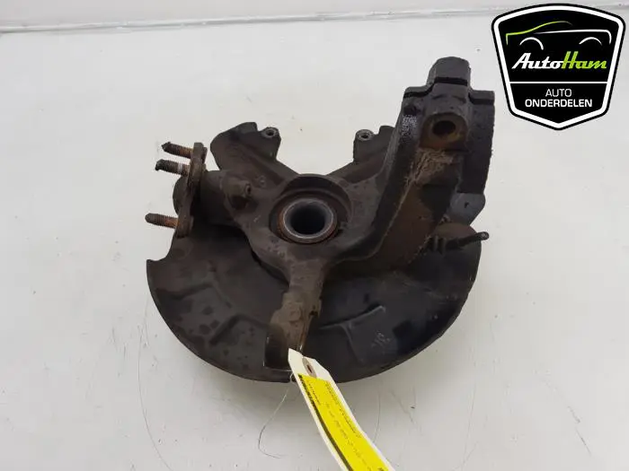 Fusee rechts-voor Volkswagen Polo