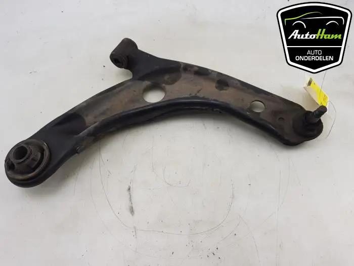 Draagarm rechts-voor Toyota Yaris