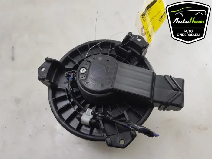 Kachel Ventilatiemotor Toyota Yaris