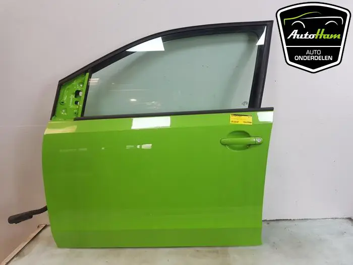 Portier 4Deurs links-voor Skoda Citigo