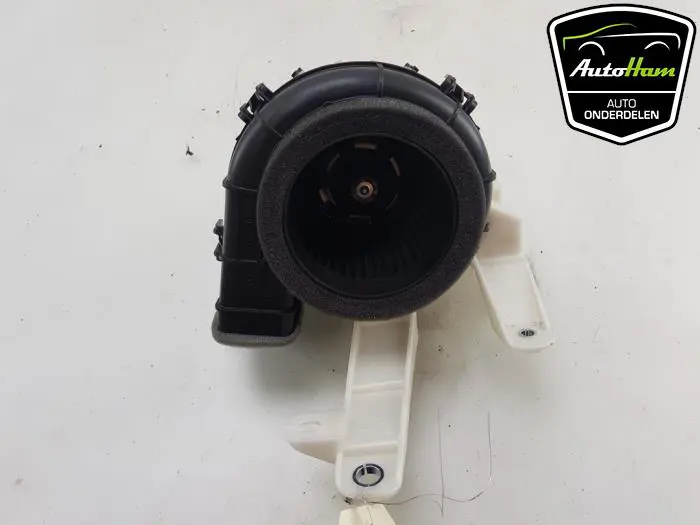 Accu ventilator Toyota Yaris