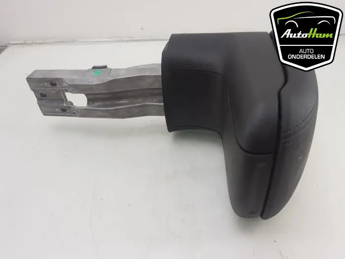 Armleuning Opel Zafira C