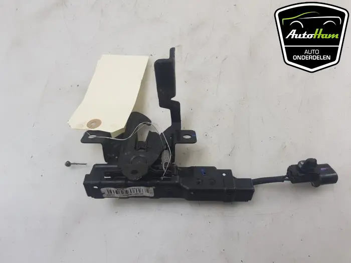 Slotmechaniek Motorkap Hyundai I10