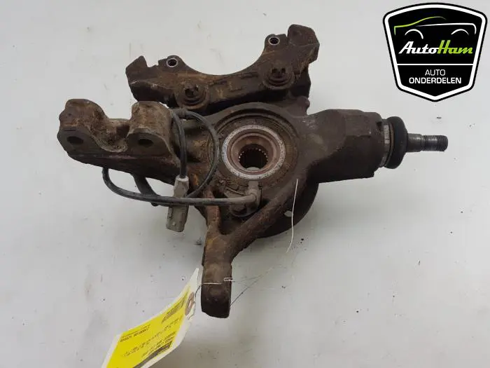 Fusee links-voor Peugeot 3008
